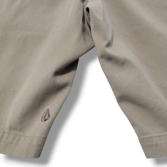 Volcom Shorts Size 34 W34"xL10" Men's Volcom Casual Shorts Chino Shorts Stretch - Picture 5 of 7